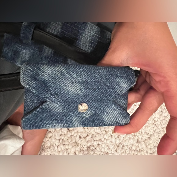 Burberry belt bag - Picture 3 of 12